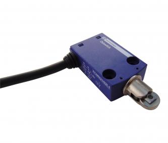 Limit switch 1R 1Z snap action plastic pin with a roll, cable 1m